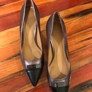 Like New Coach Pumps, perfect work shoe!